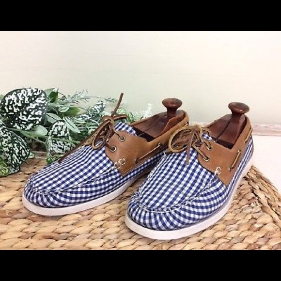 brooks brothers boat shoes